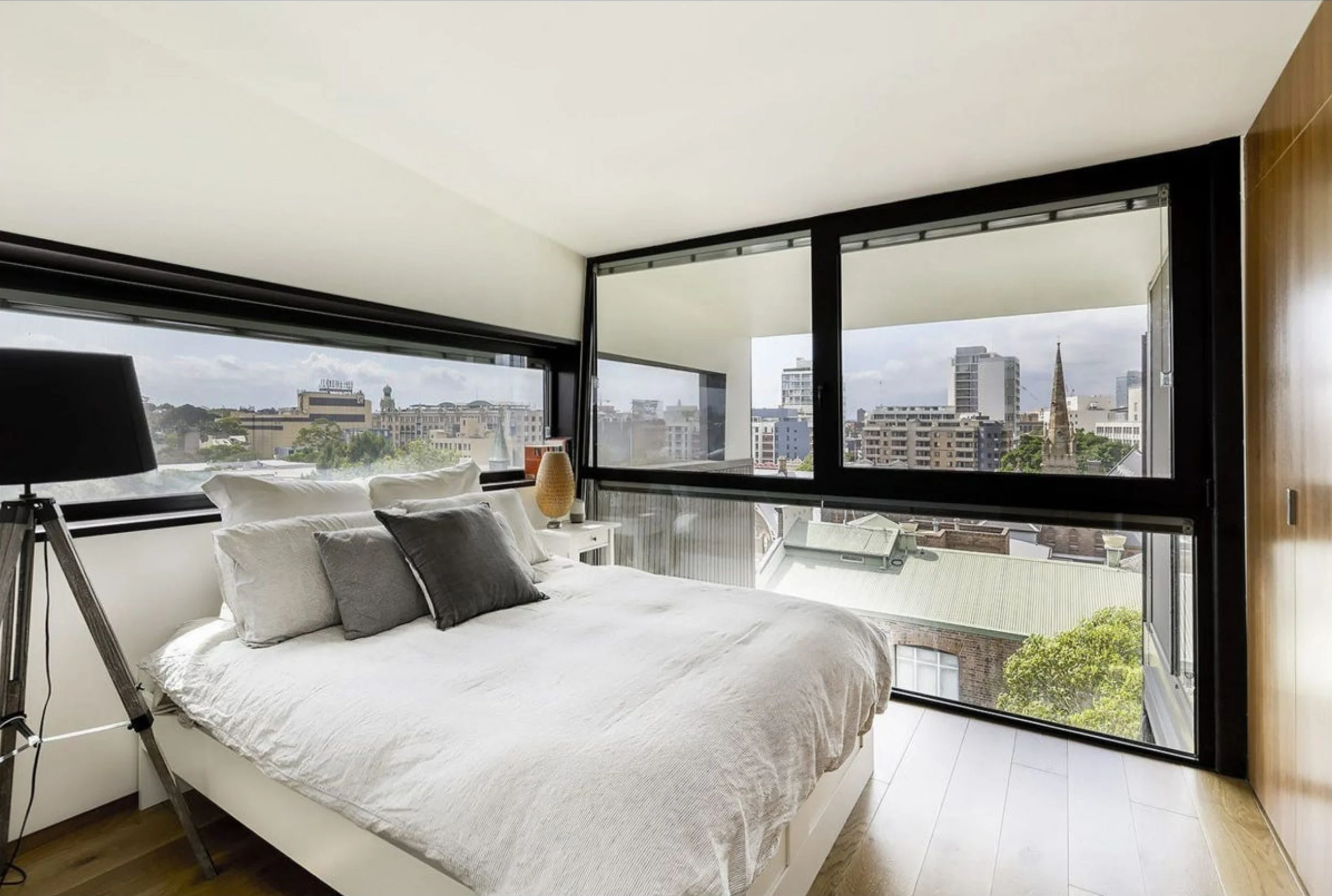 Bedroom of a property in Chippendale, Sydney designed by Ballina architects Markham Lee.