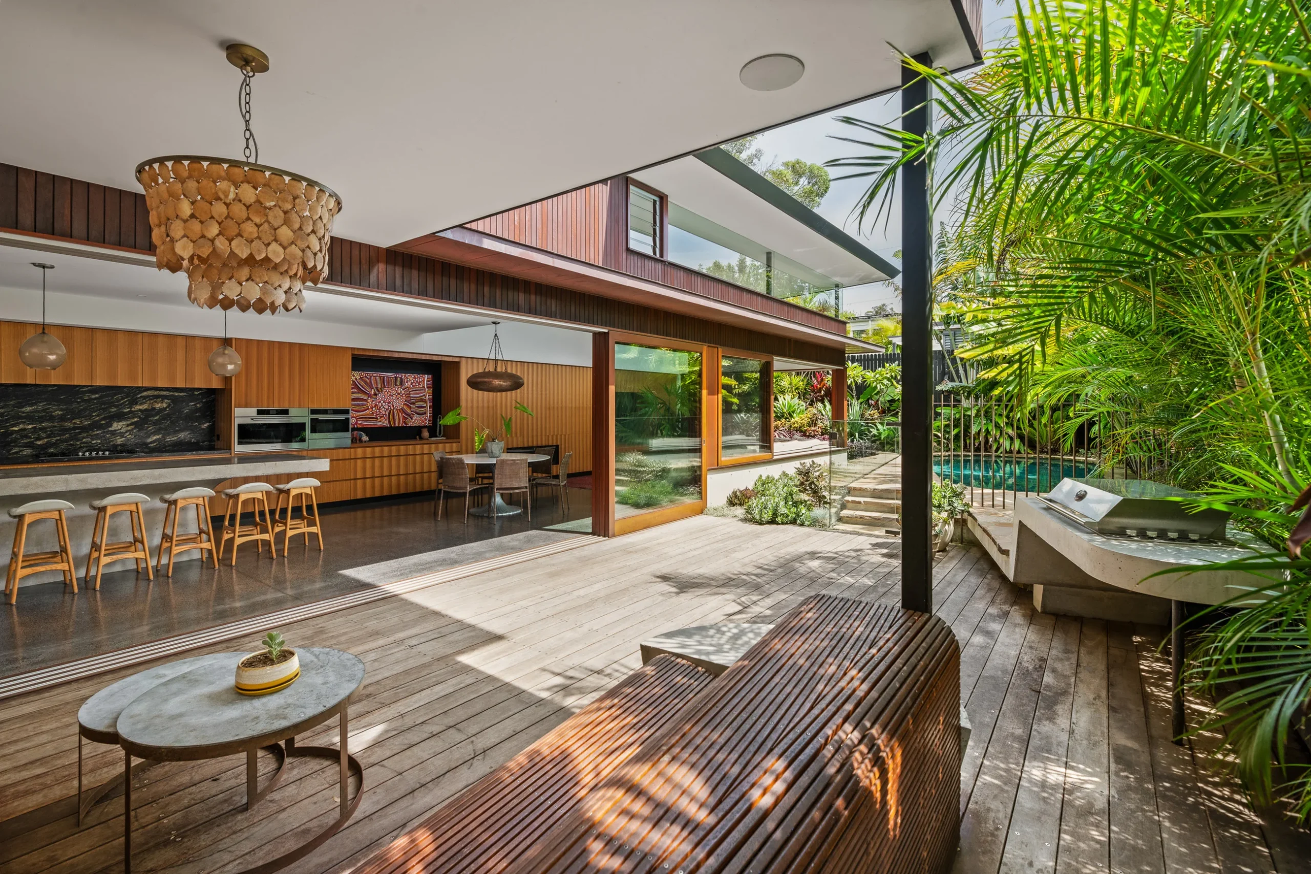 Rear deck of a property in Avalon Beach, Sydney designed by Northern Rivers architects Markham Lee.