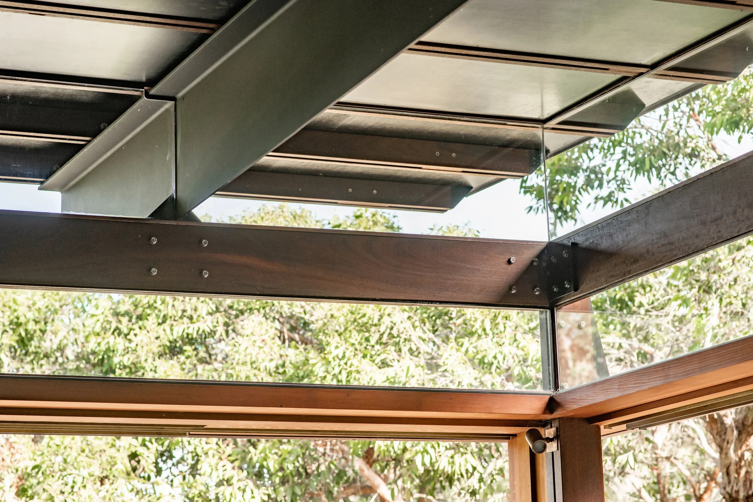 Detail of an interior of a property in Avalon Beach, Sydney designed by Northern Rivers architects Markham Lee.