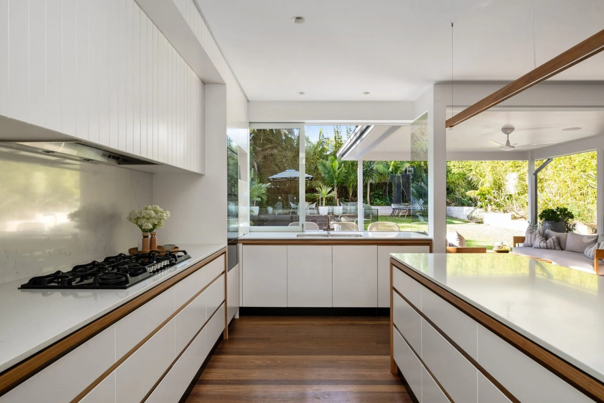 Kitchen of a property in Avalon Beach, Sydney designed by Byron Bay architects Markham Lee.