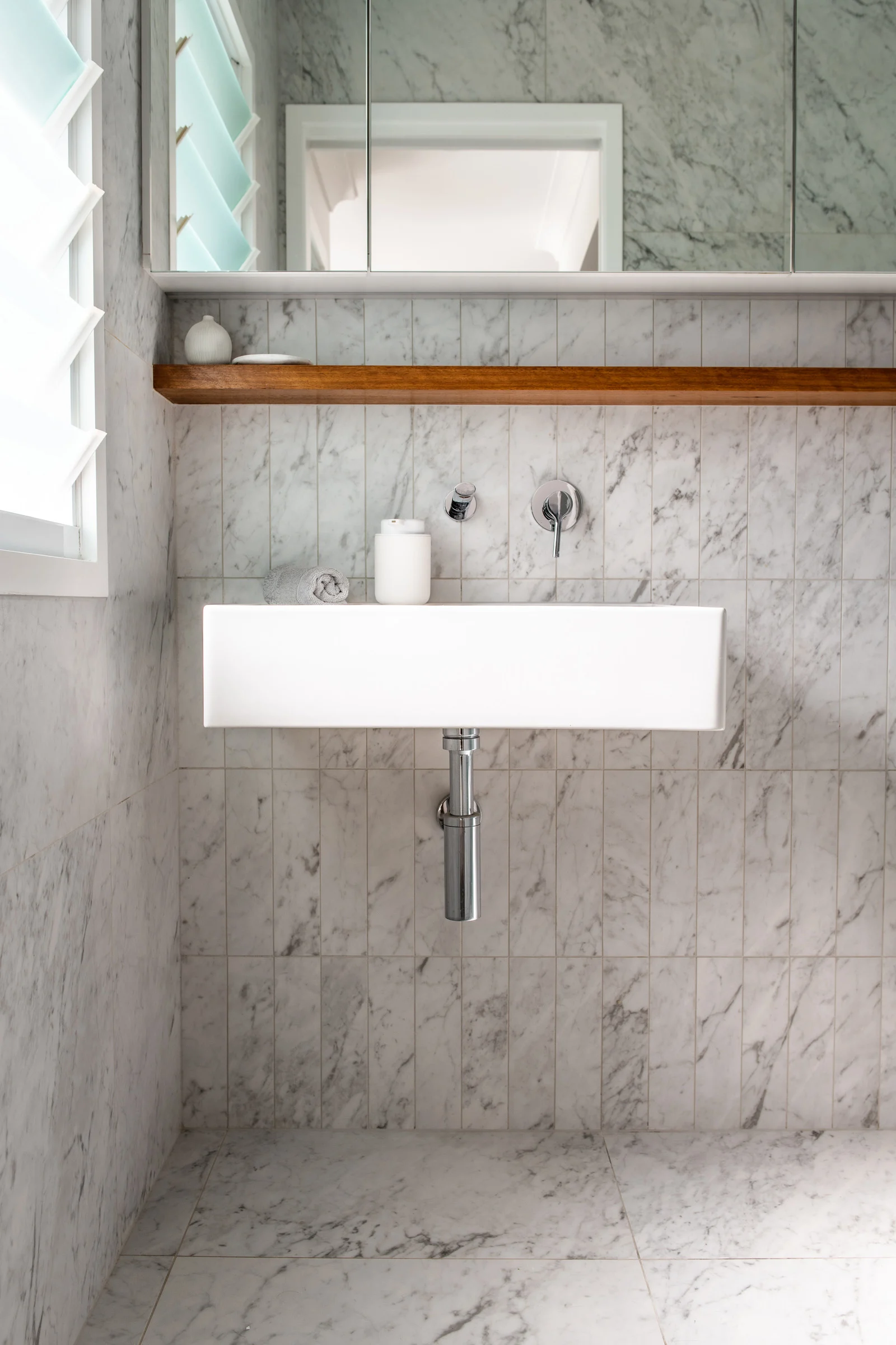 Bathroom sink of a property in Avalon Beach, Sydney designed by Byron Bay architects Markham Lee.
