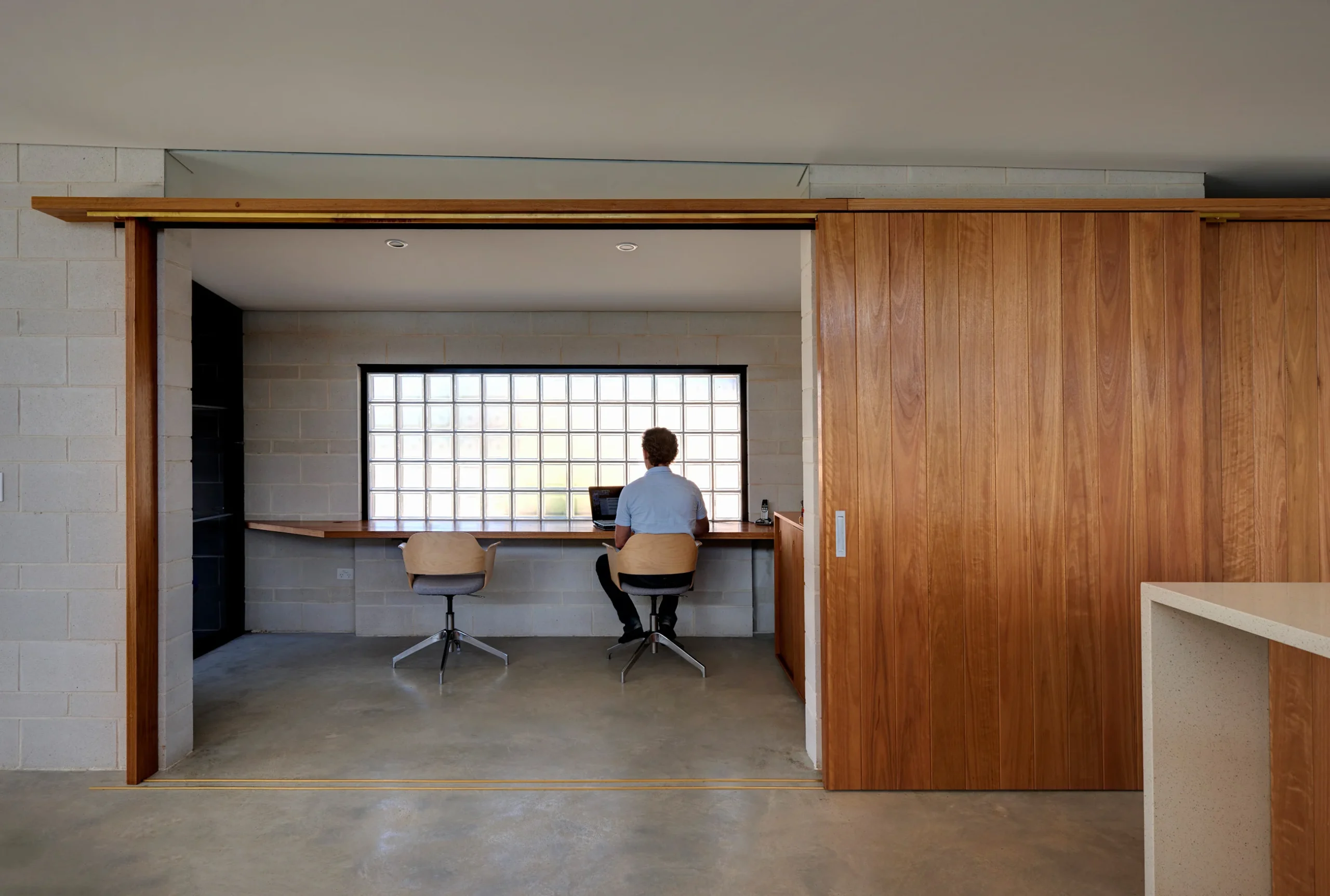 Office of a bushfire-proof property in Leura, Blue Mountains designed by Northern Beaches architects Markham Lee.